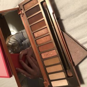 Urban decay heat palette